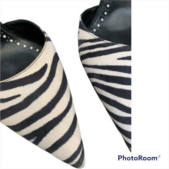 NEW! Manolo Blahnik Tayler d’orsay pump 40.5 zebra suede 10.5 - Picture 5 of 7